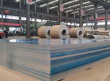 鋁板廠家介紹鋁板表面氧化三個(gè)Z 常見(jiàn)方法步驟